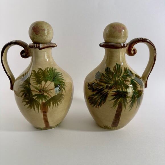 Tabletops Unlimited Bora Bora (2) Oil Or Vinegar Cruet and Stopper Palm Trees - Picture 3 of 16